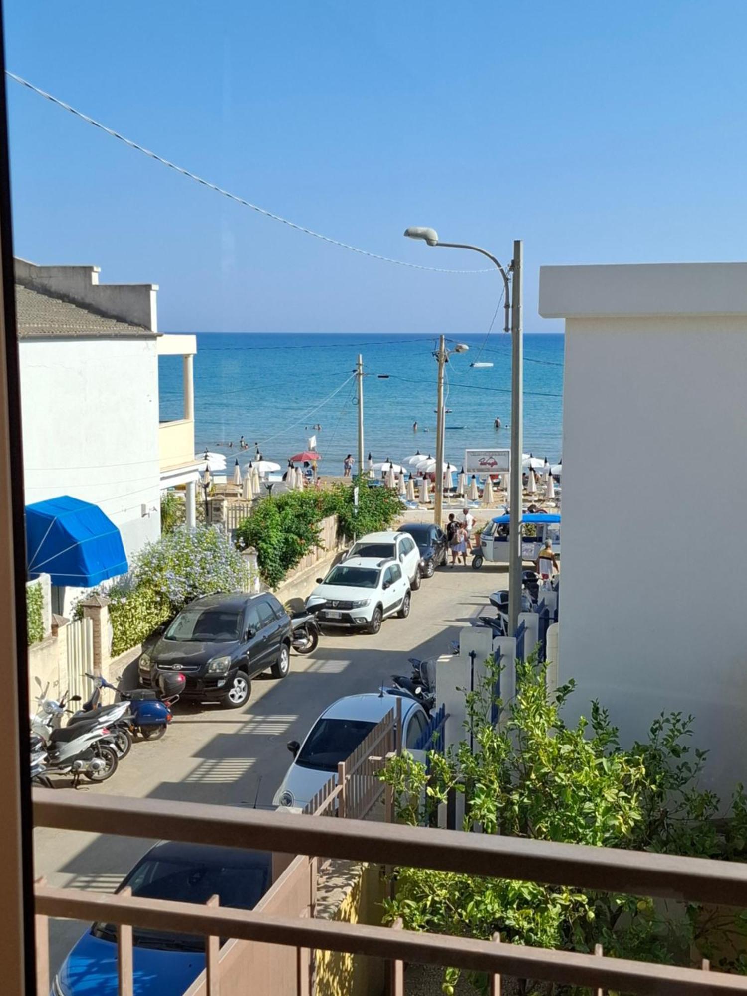 ריאלמונטה Casa Vacanze Villa Melina מראה חיצוני תמונה